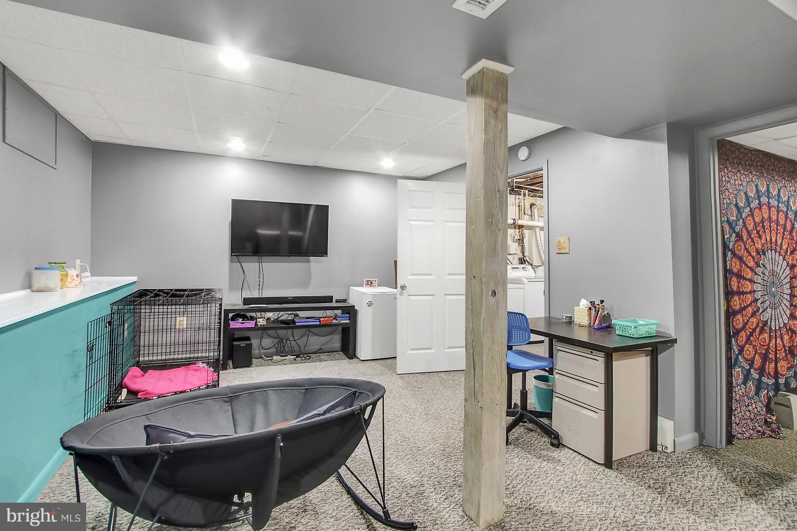 LYNDHURST - Residential