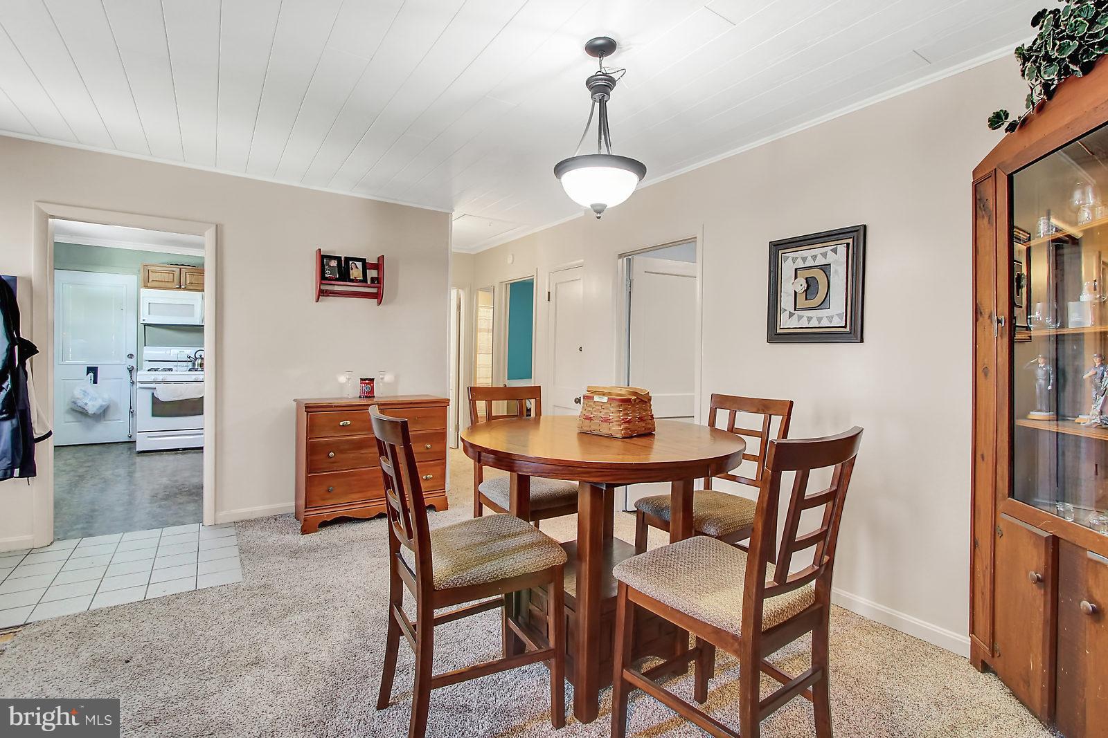 LYNDHURST - Residential