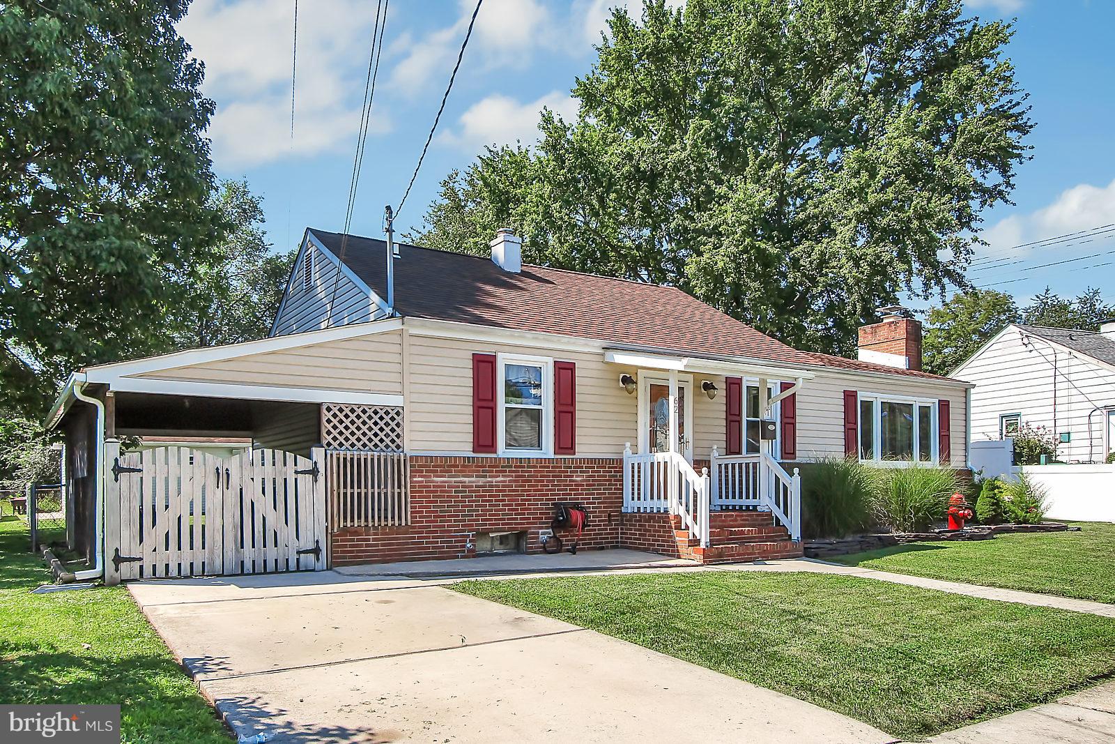 LYNDHURST - Residential