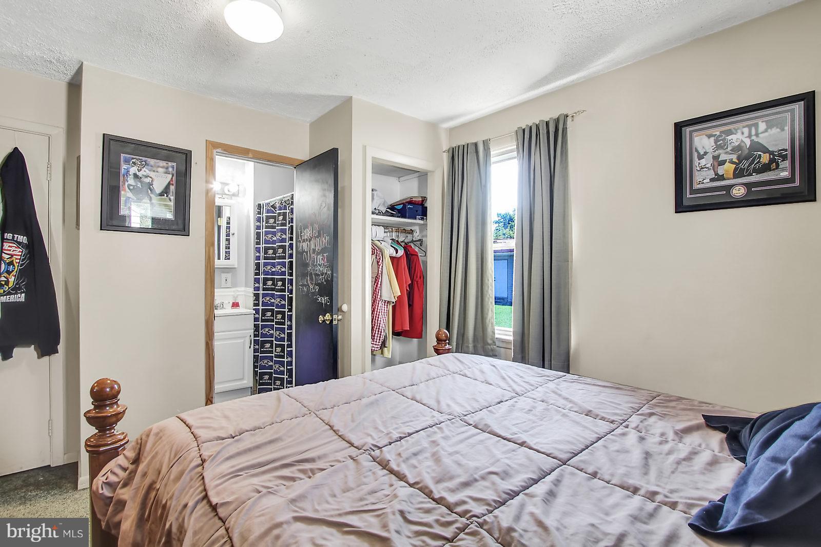 LYNDHURST - Residential