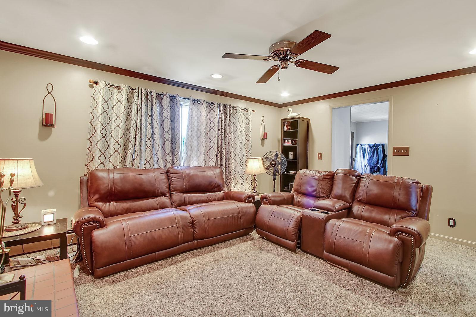 LYNDHURST - Residential