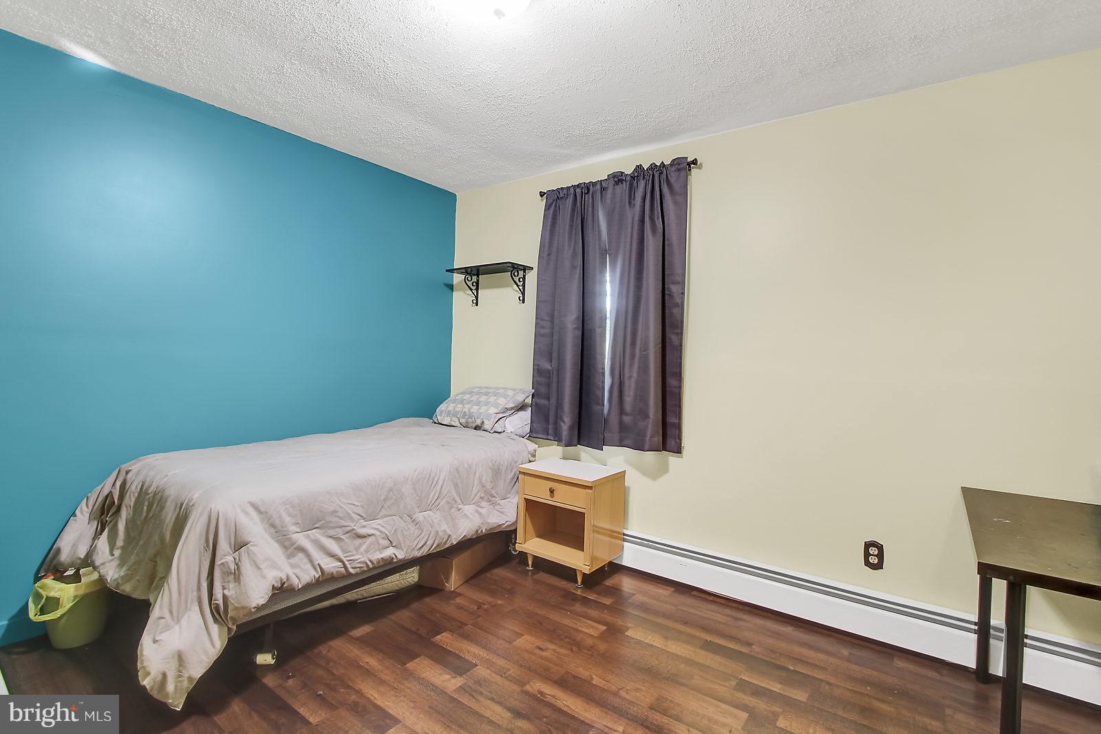 LYNDHURST - Residential