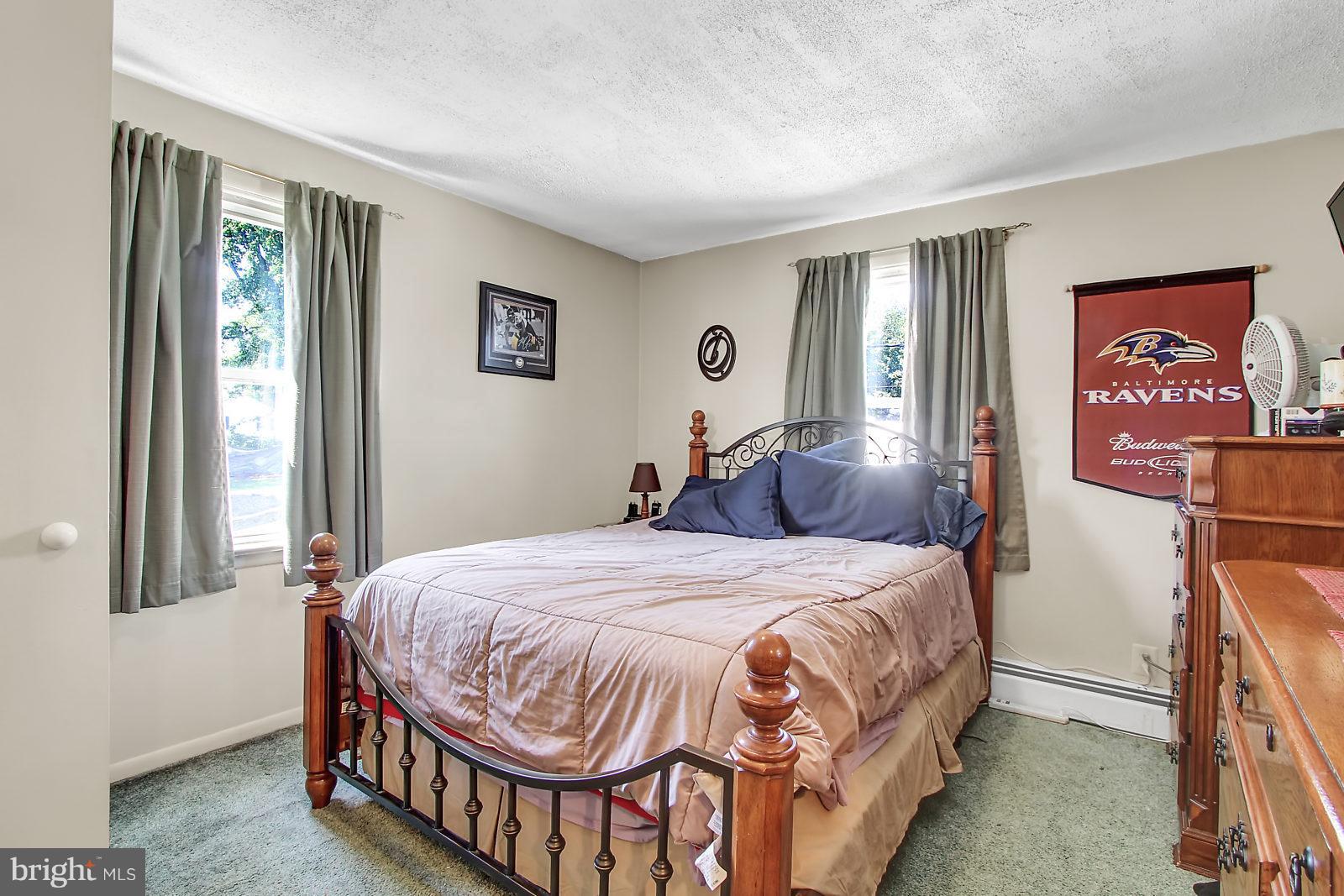 LYNDHURST - Residential