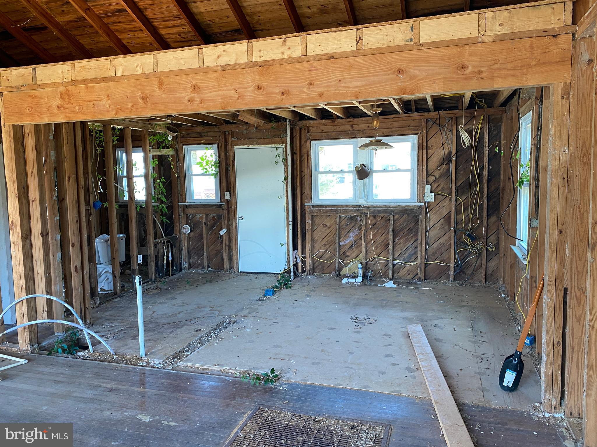 CAPE ISLE OF WIGHT - Residential