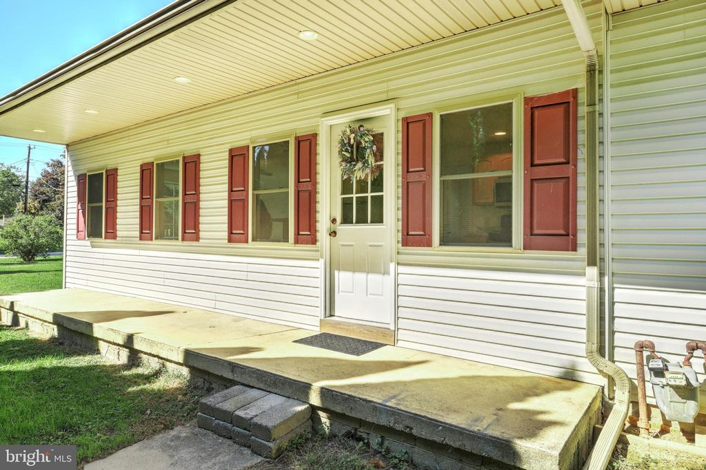 Photo of 615 S SIXTEENTH ST, COLUMBIA, PA 17512 (MLS # PALA2025350)