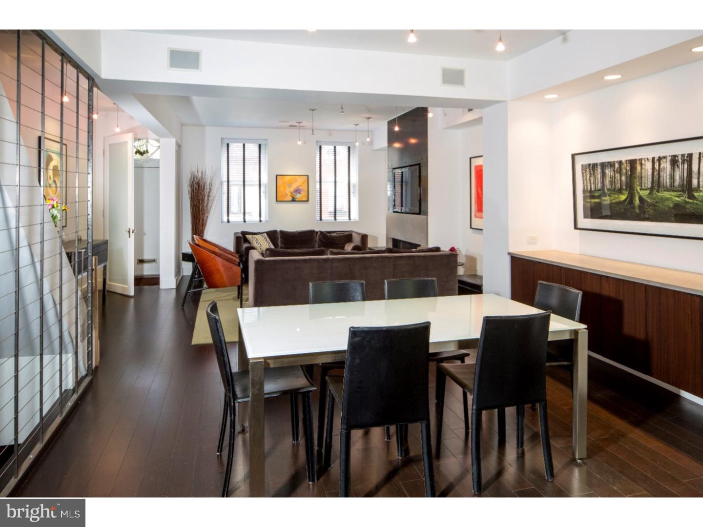 QUEEN VILLAGE - Residential