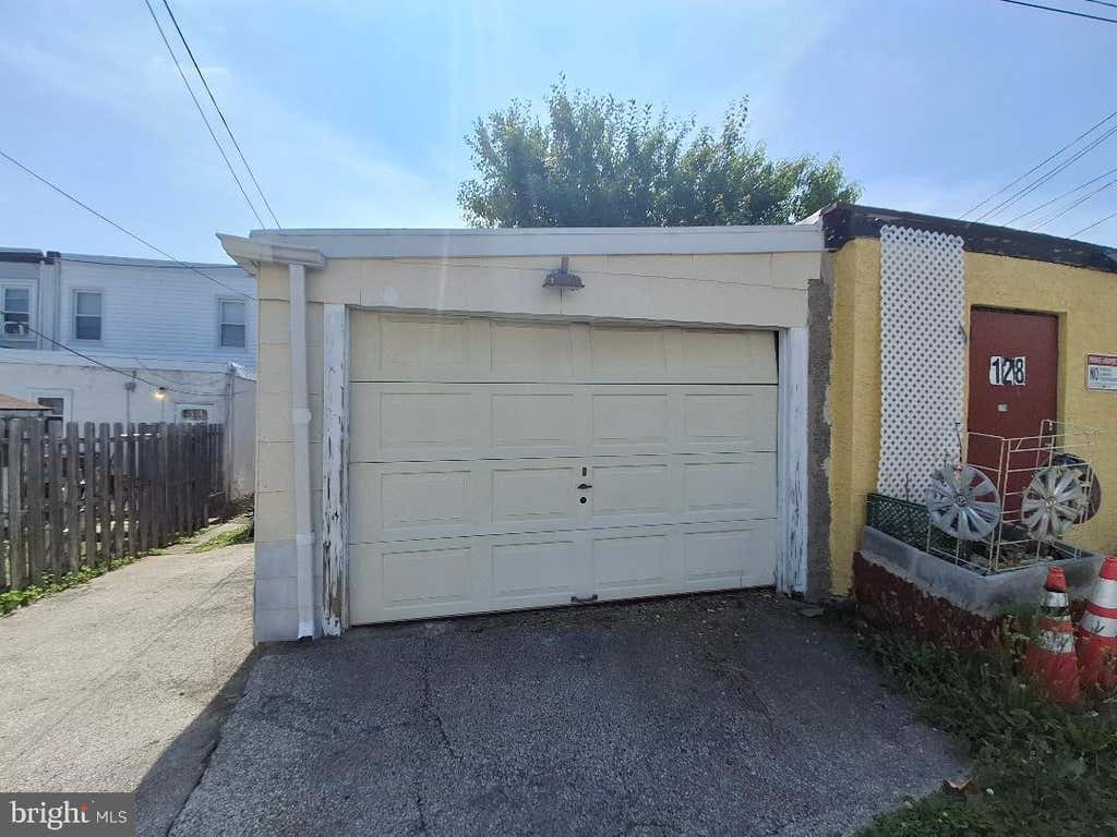 Photo of 130 Westdale Road, UPPER DARBY, PA 19082 (MLS # PADE2117872)