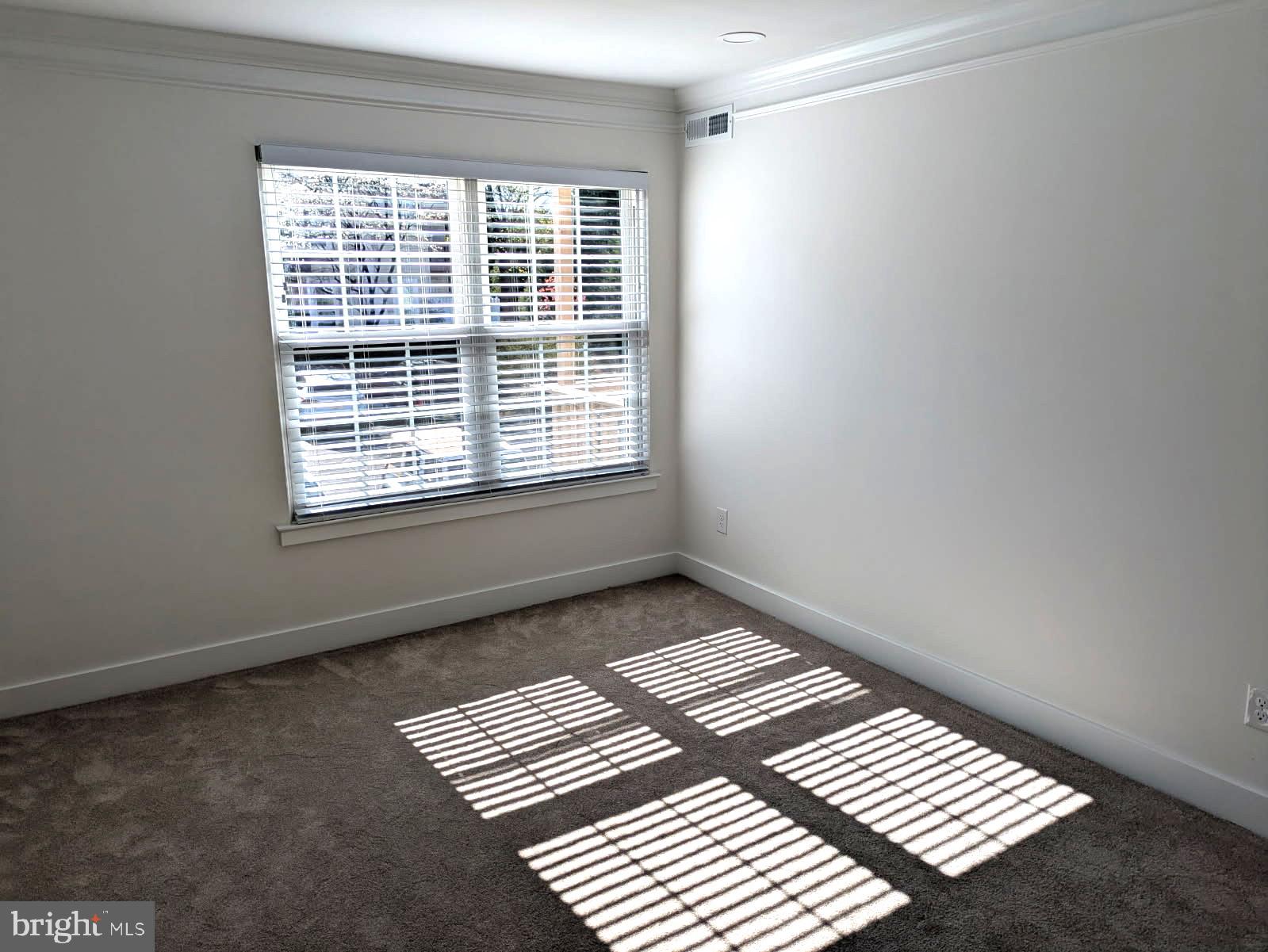 VILLAGE SHIRES - Residential Lease