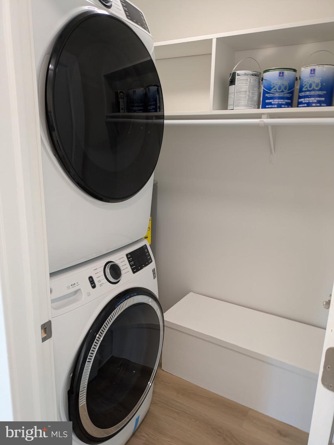 VILLAGE SHIRES - Residential Lease