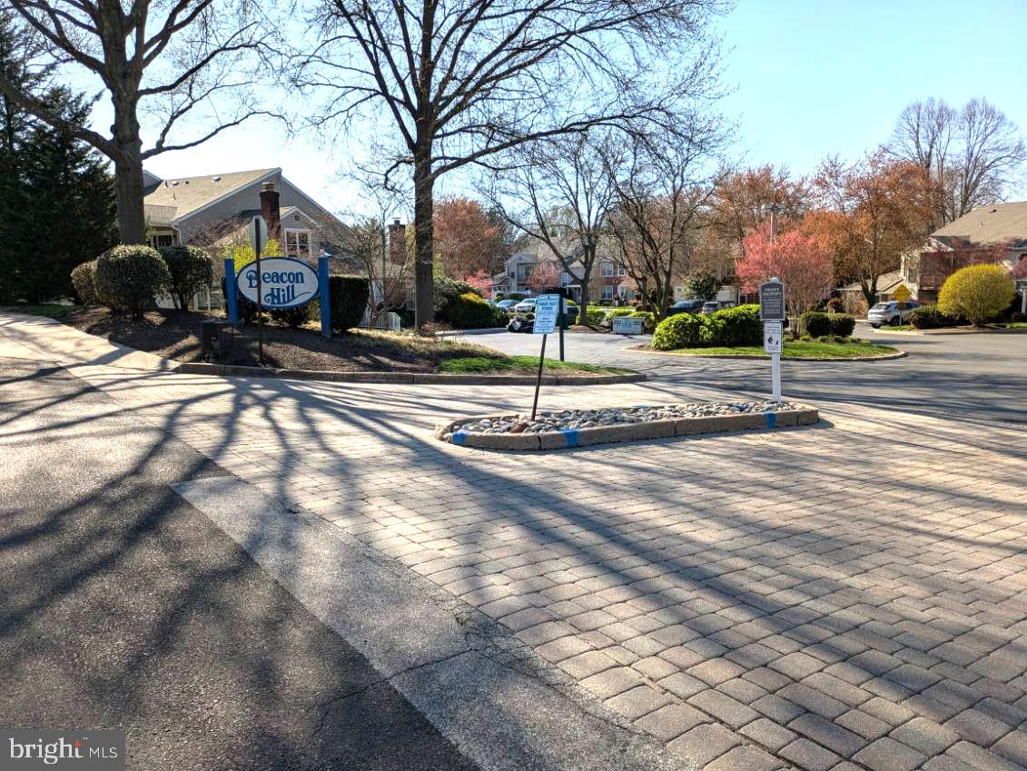 VILLAGE SHIRES - Residential Lease