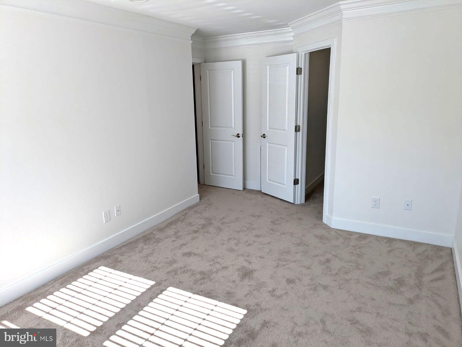 VILLAGE SHIRES - Residential Lease