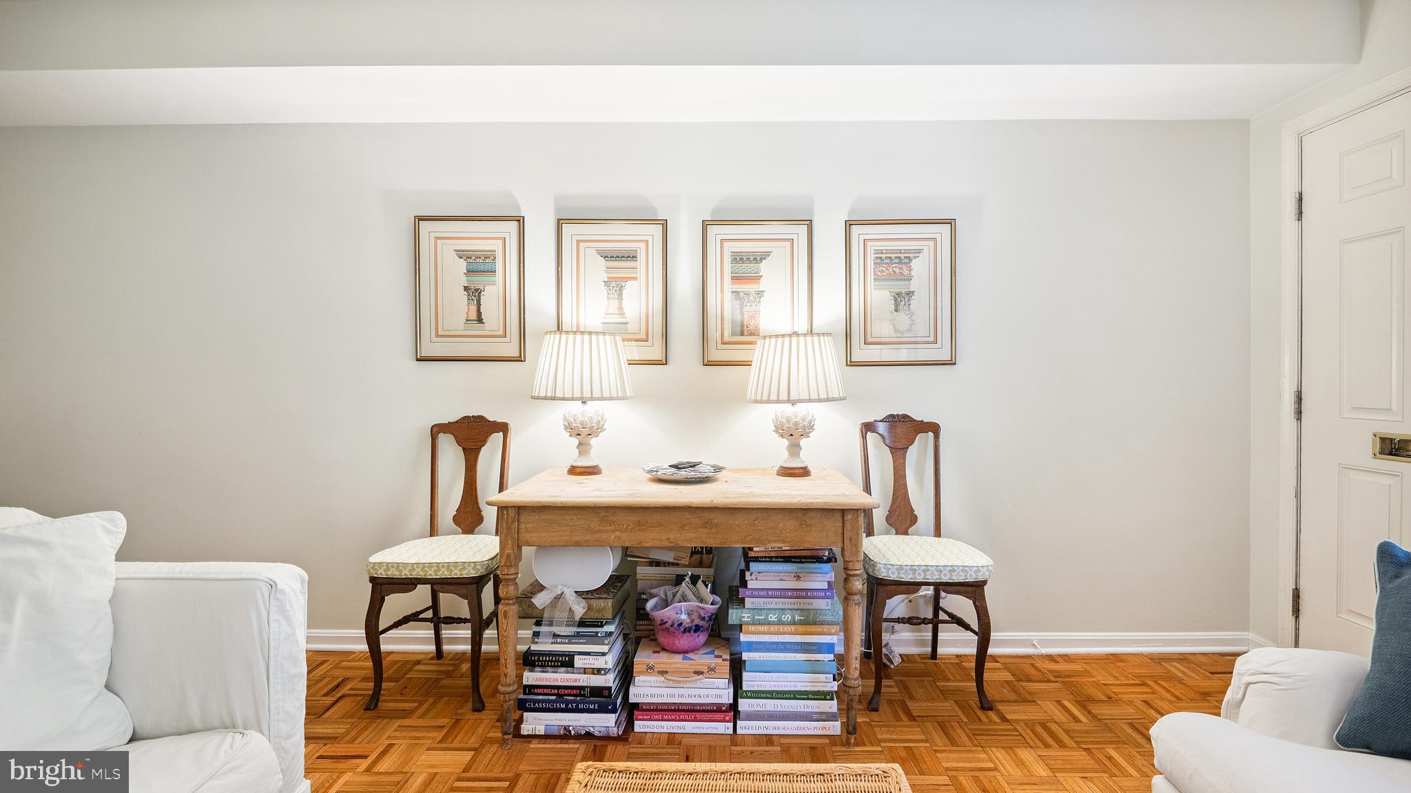 1047 PAPER MILL COURT NW 1047