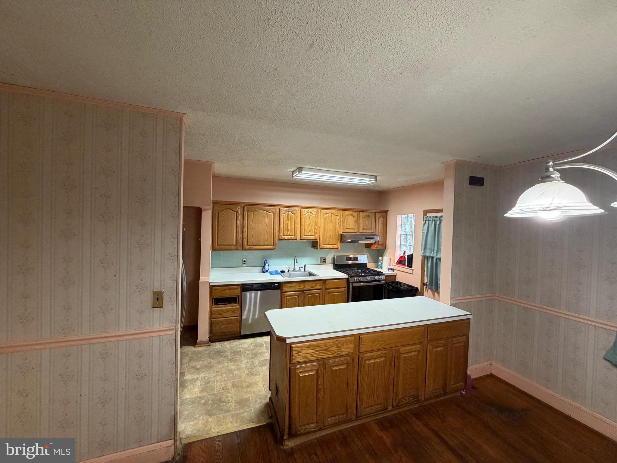 2532 LIBERTY PARKWAY