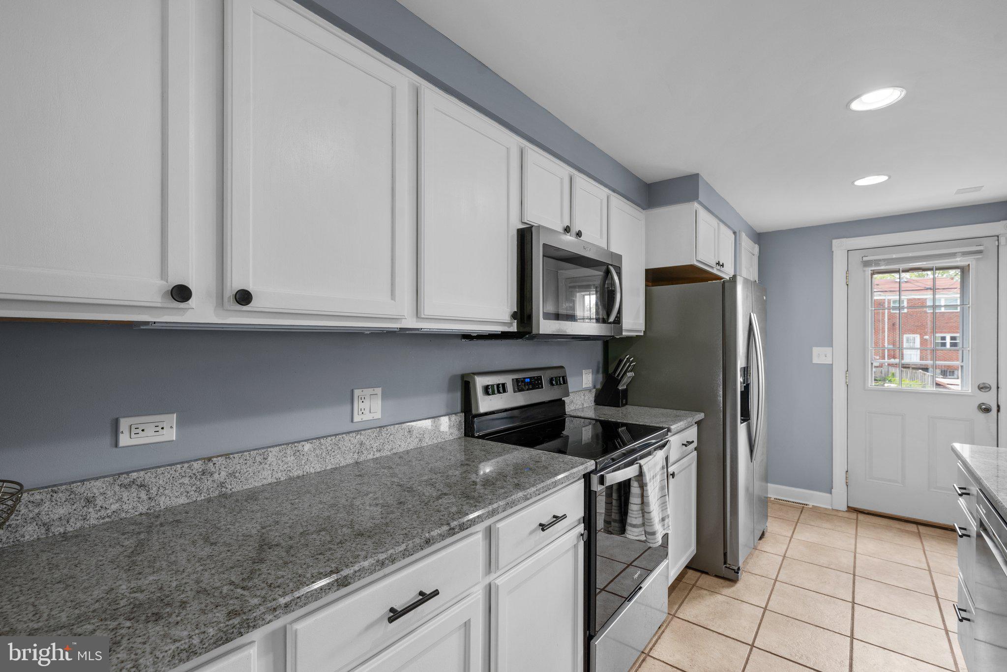 MAIDEN CHOICE VILLAGE - Residential