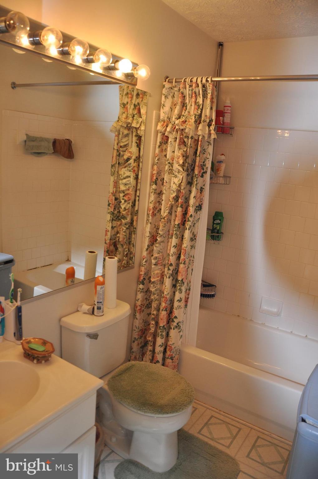 OWINGS RIDGE - Residential Lease