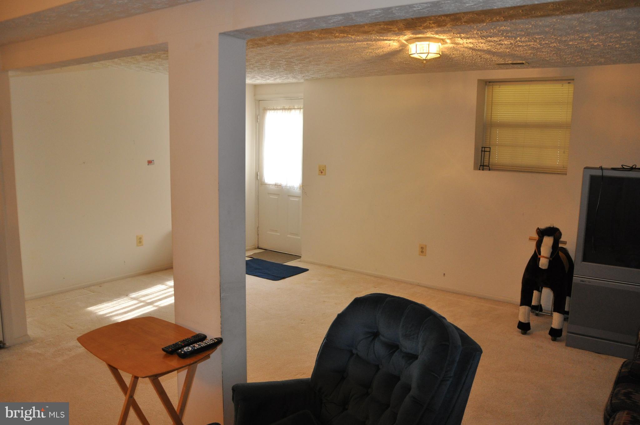 OWINGS RIDGE - Residential Lease