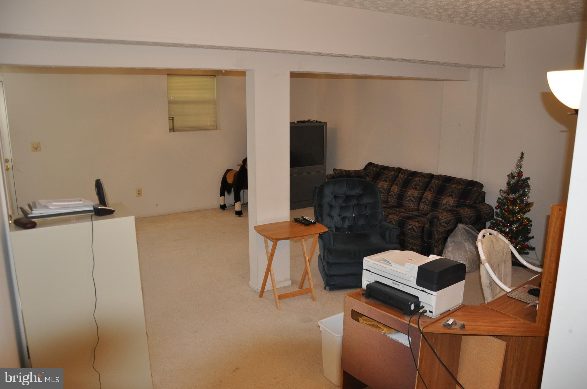 OWINGS RIDGE - Residential Lease