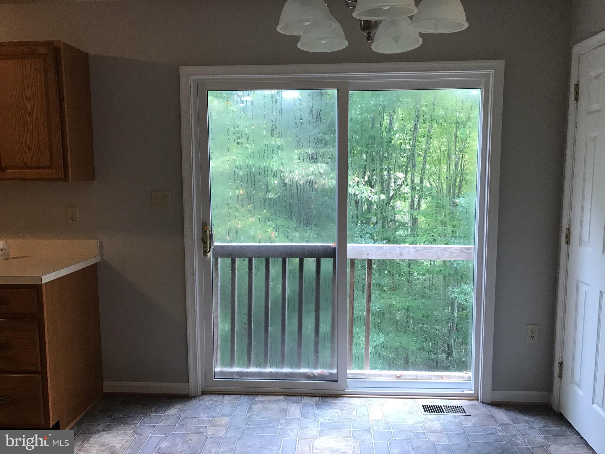 WHITE SANDS - Residential Lease