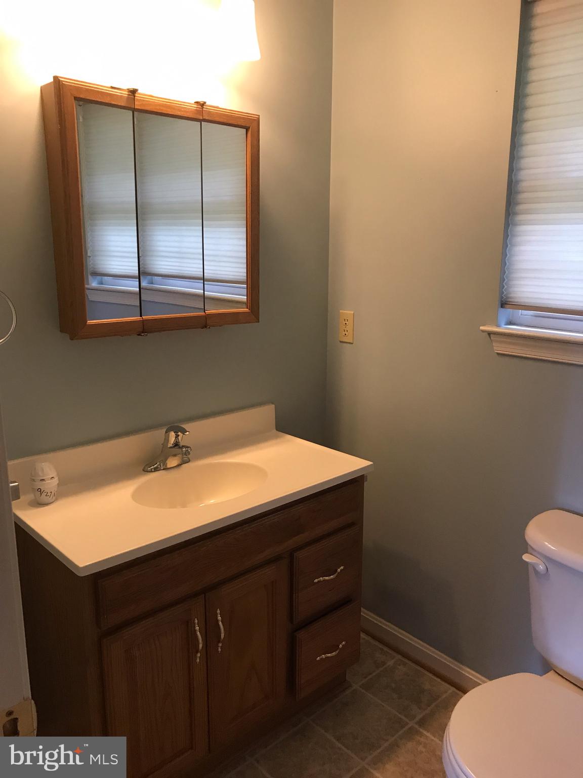 WHITE SANDS - Residential Lease