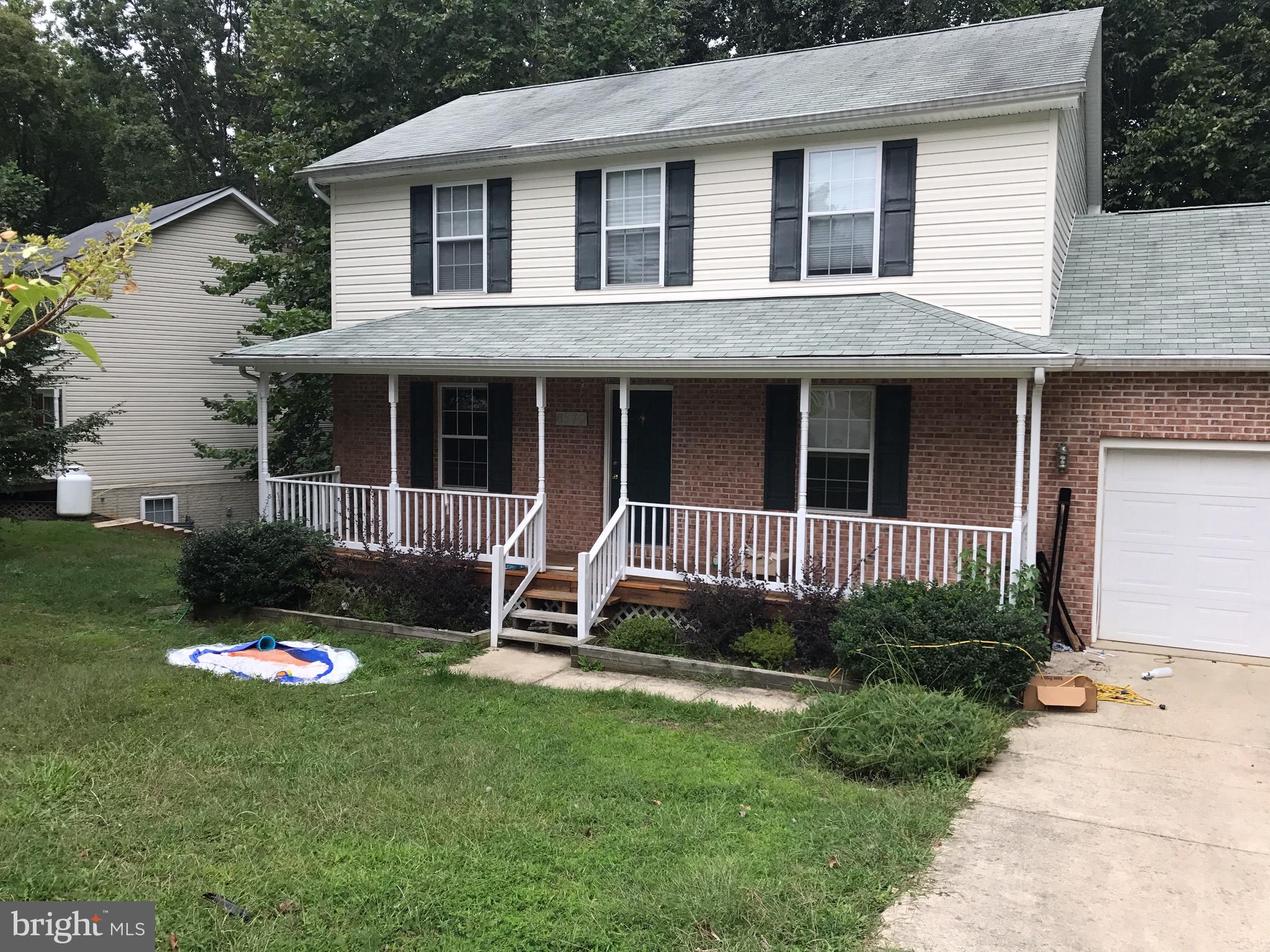 WHITE SANDS - Residential Lease