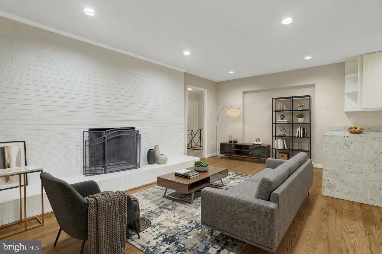7903 ESTHER DRIVE