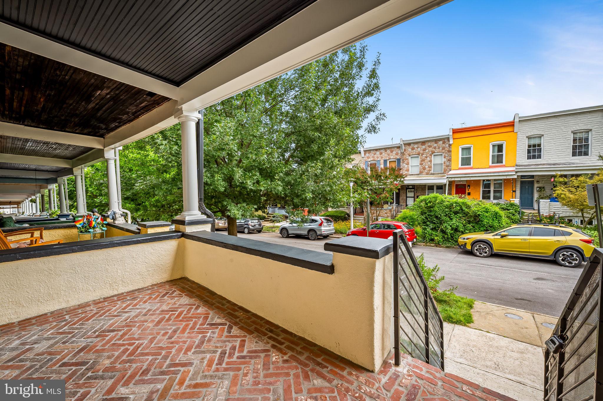 832 UNION AVENUE