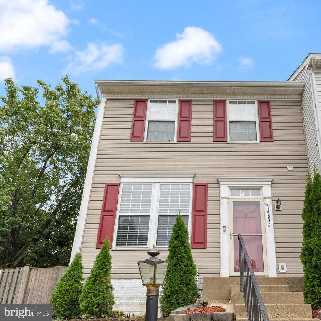 Photo of 14836 Winding Loop, WOODBRIDGE, VA 22191 (MLS # VAPW2104972)