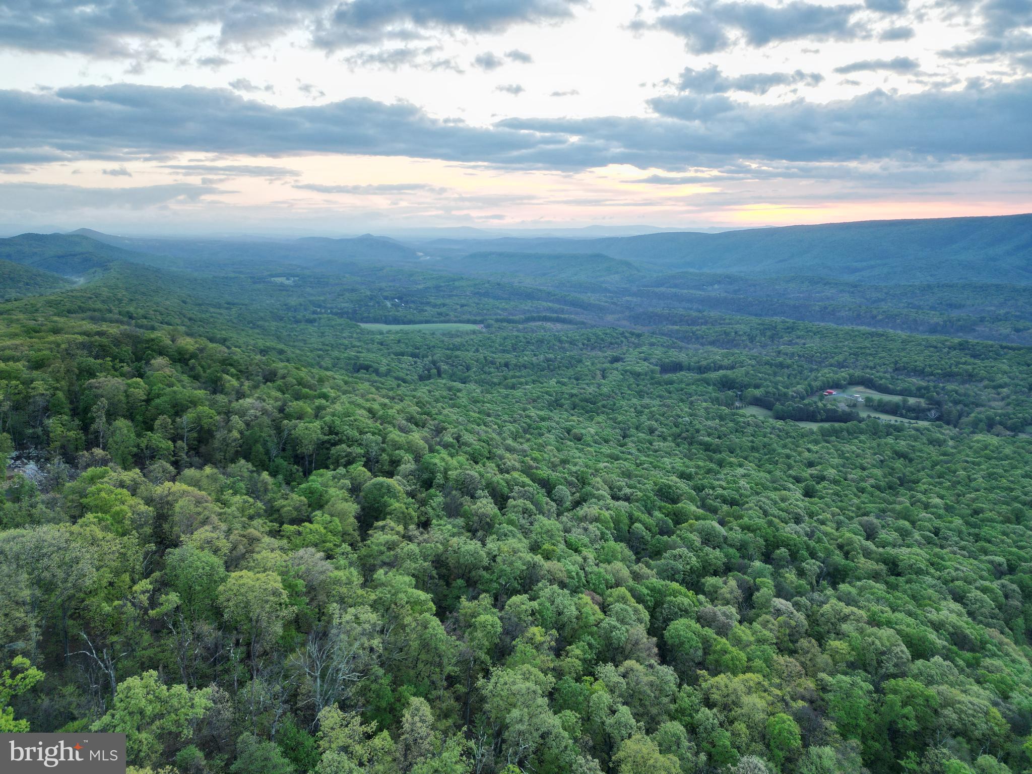 CACAPON HIGHLANDS - Land