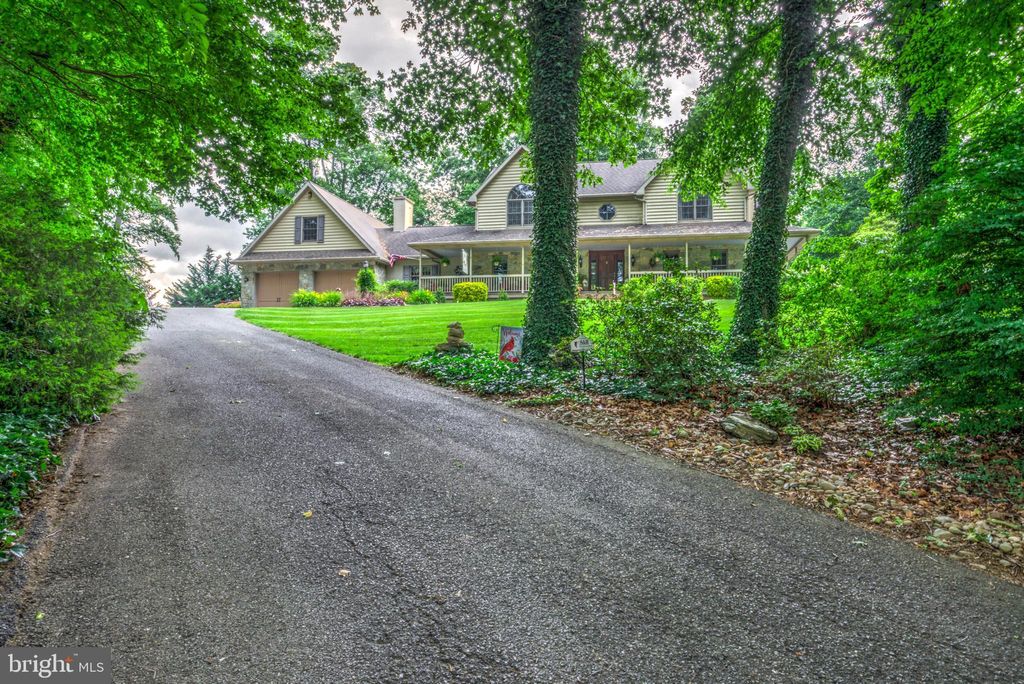 Photo of 77 Stuart Run Road, Quarryville, PA 17566 (MLS # PALA2052332)