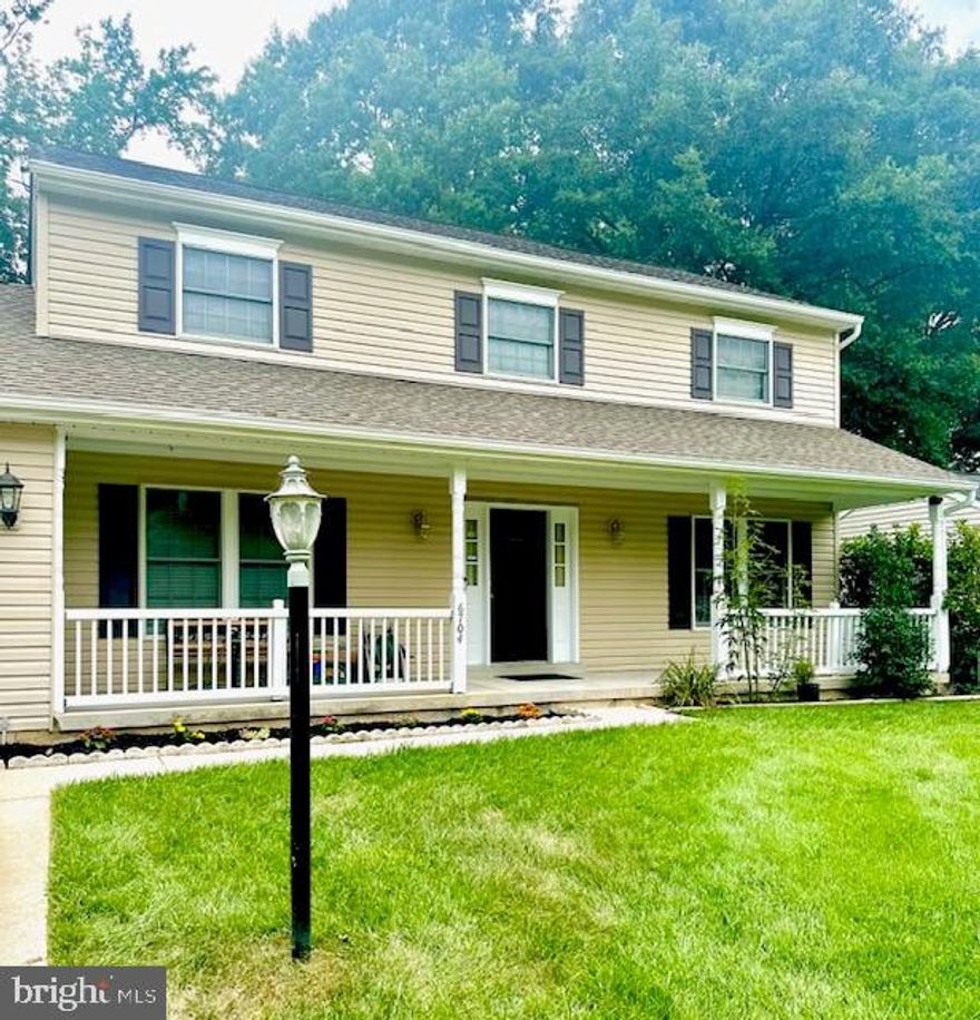 Welcome Home!  Charming and sought after neighborhood with endless trails, ponds, community swimming pool, tennis courts, and other amenities.  Newly RENOVATED Gourmet Kitchen with upgraded Fabuwood Cabinetry, Gorgeous Quartz Counters, Double Oven, and French Door Freezer.  Large Room located off First Floor Laundry Area could pose as a future Walk in Pantry or Fourth Bedroom!  The view outside the kitchen sink window is full of stunning, mature trees and abundant nature! The morning room, off the kitchen, leads into the living and dining area.  Upstairs are Three Bedrooms and Two Full Baths.  Bonus Room on First Floor level could be utilized as an Office, Sitting Room or Fifth potential Bedroom! Newly RENOVATED Bathrooms to include Vanities, Soaking Tub, and Beautiful Ceramic Tile Floors.   Newer utilities, roof, patio slider door, and vinyl flooring throughout.  This unique opportunity to live in this Hampshire community is a rare occurrence!  Don't miss out!!