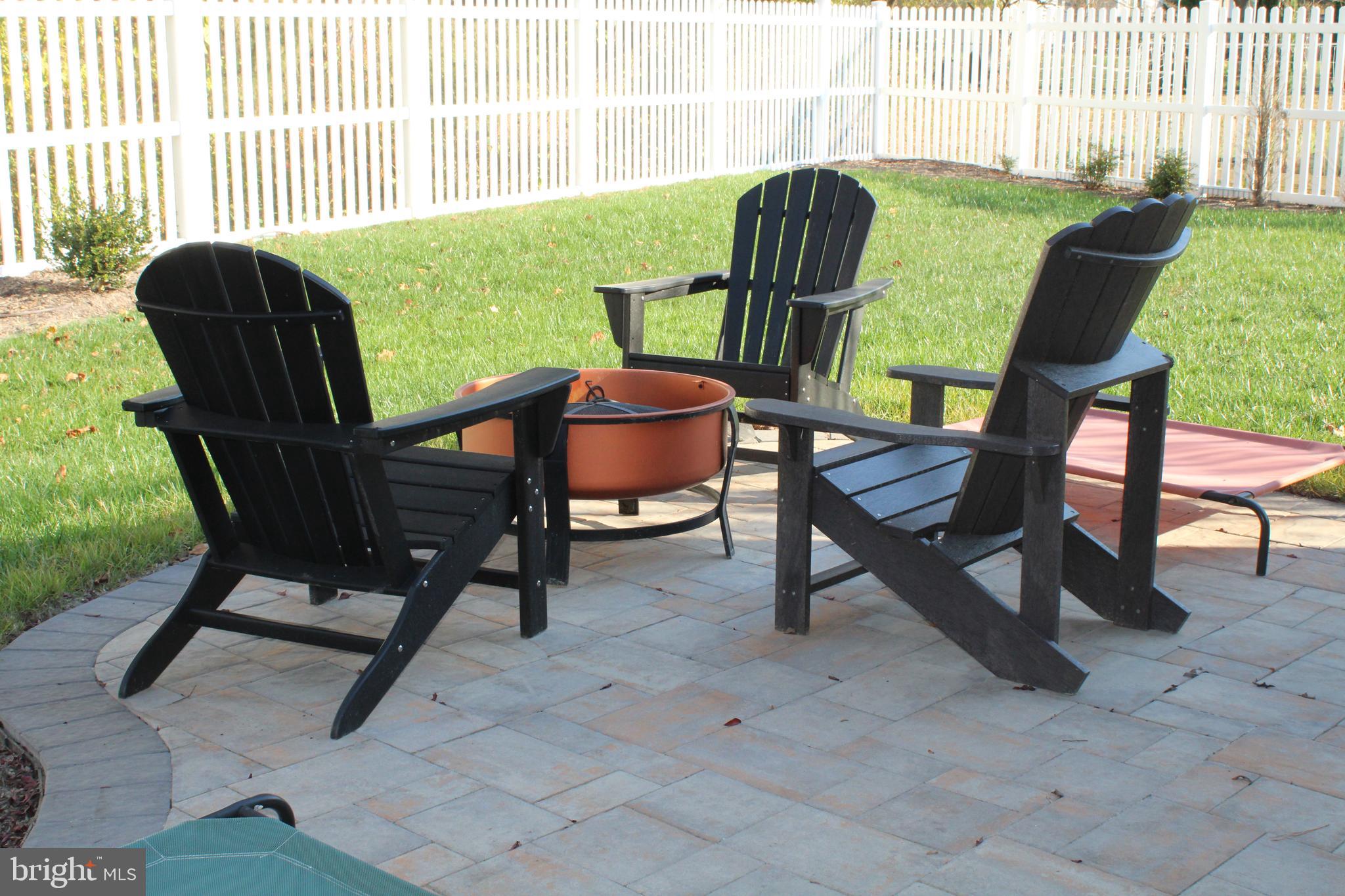 HUNTER'S CREST - Residential