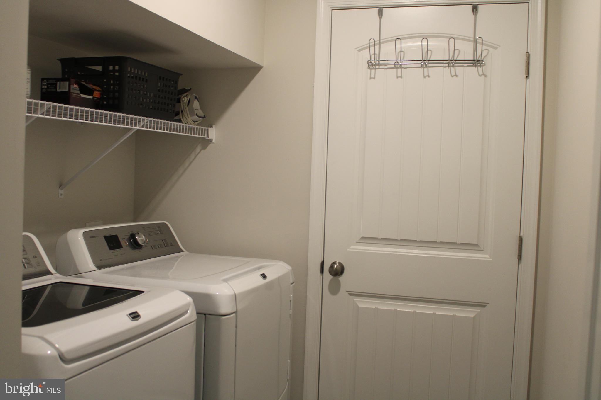 HUNTER'S CREST - Residential