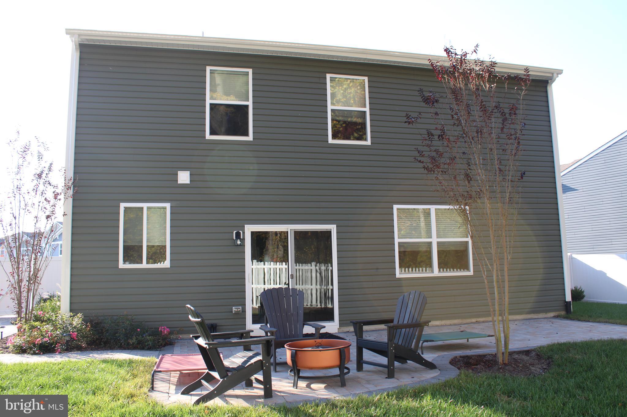 HUNTER'S CREST - Residential