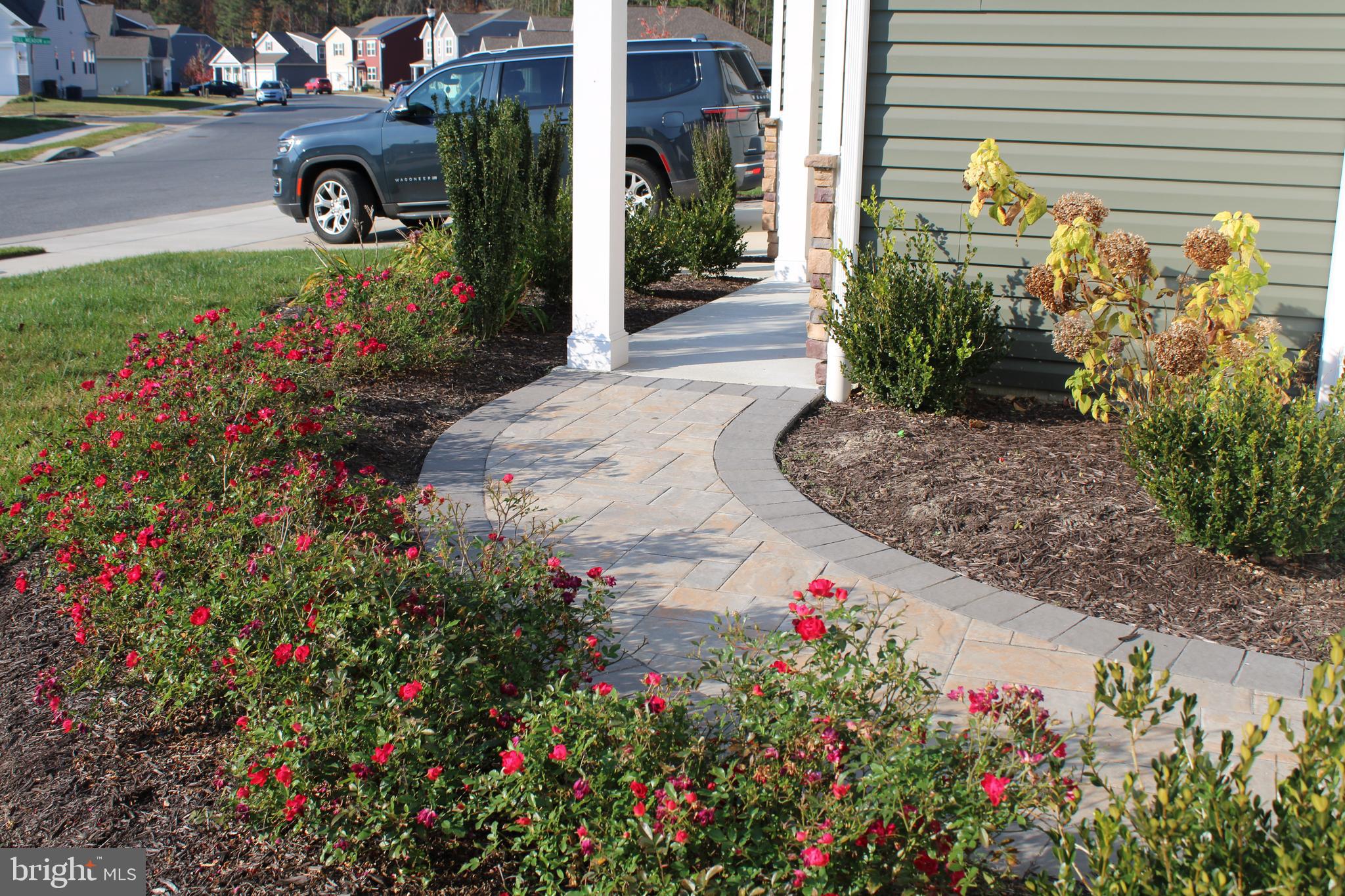 HUNTER'S CREST - Residential