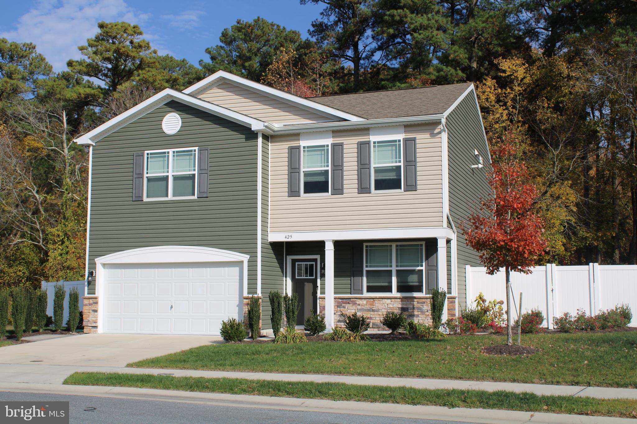 HUNTER'S CREST - Residential