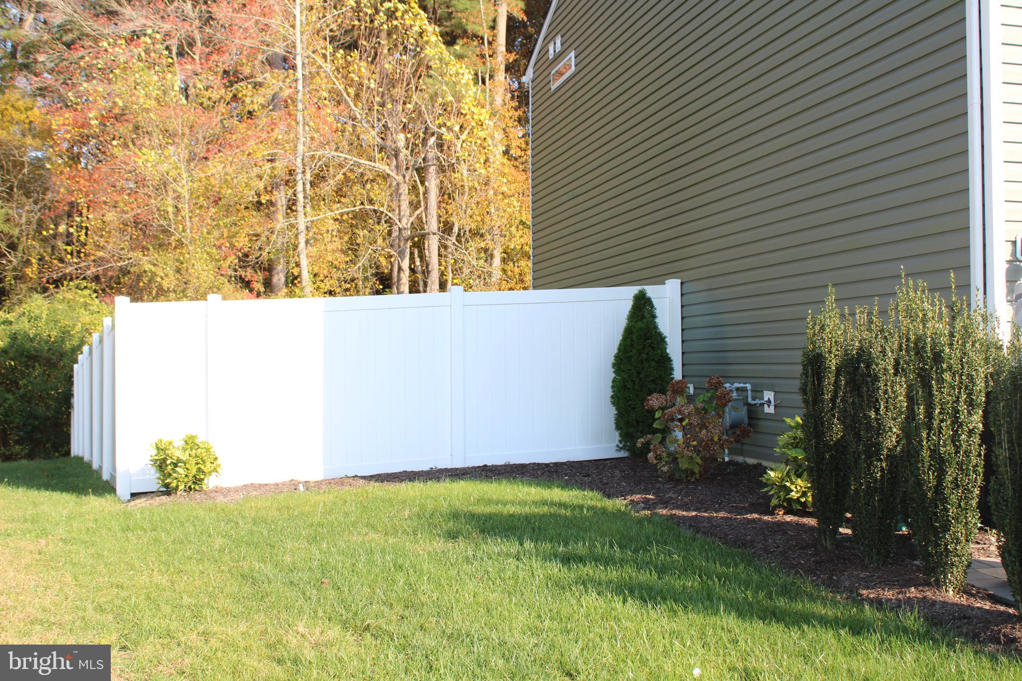 HUNTER'S CREST - Residential