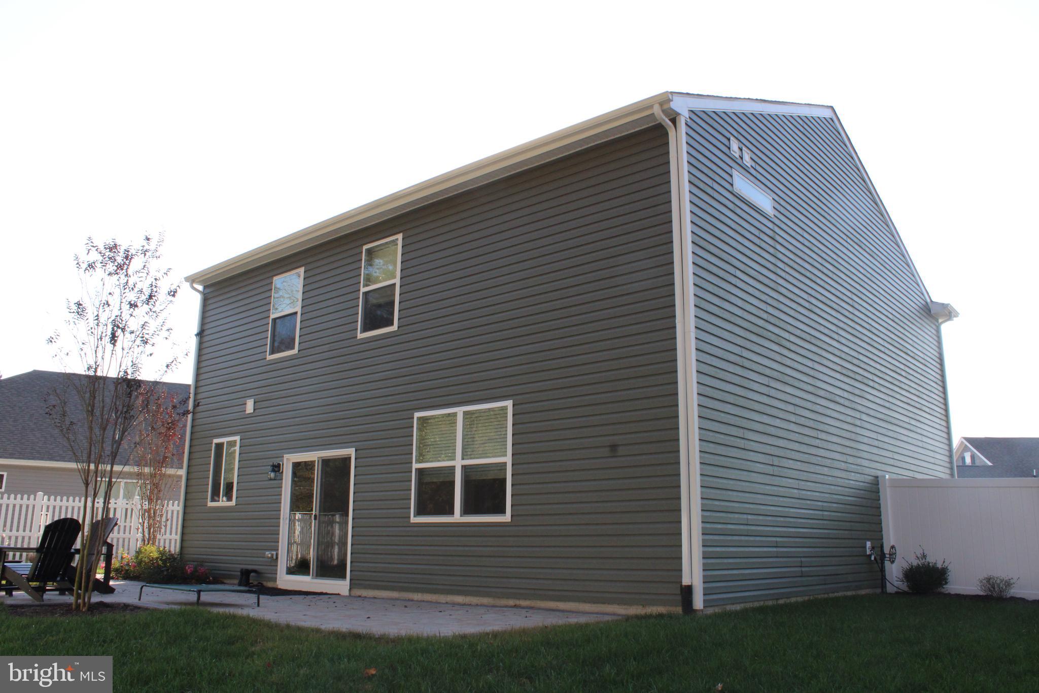 HUNTER'S CREST - Residential