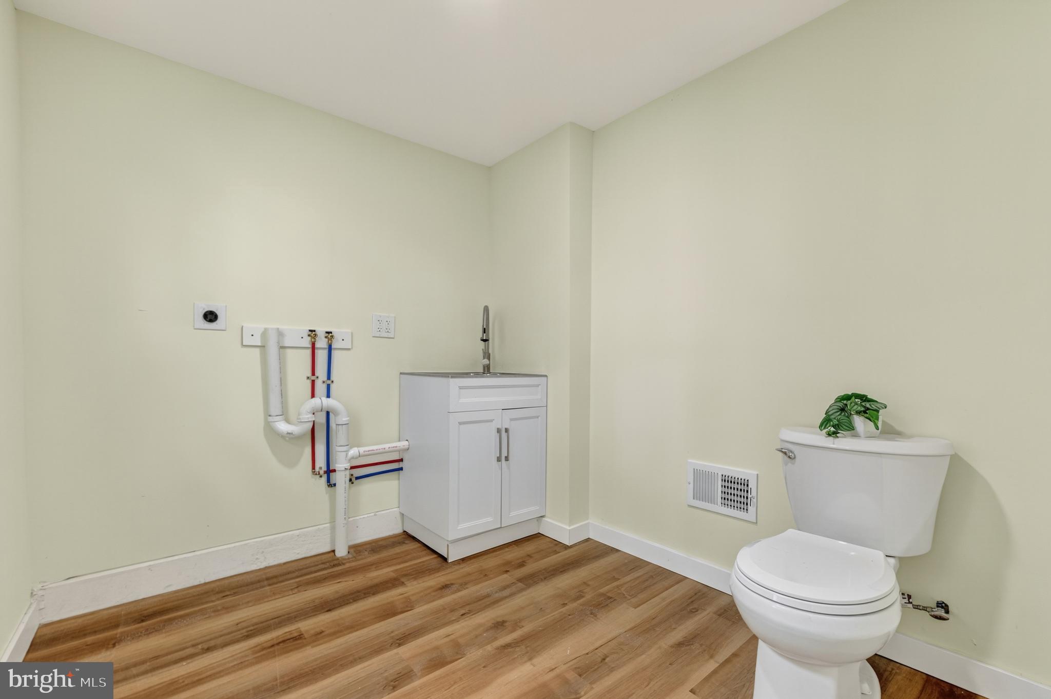 NOT IN A DEVELOP. - Residential