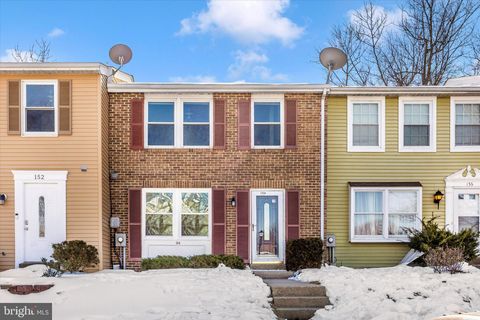 Photo of 154 Fairfield Drive, FREDERICK, MD 21702 (MLS # MDFR2076888)