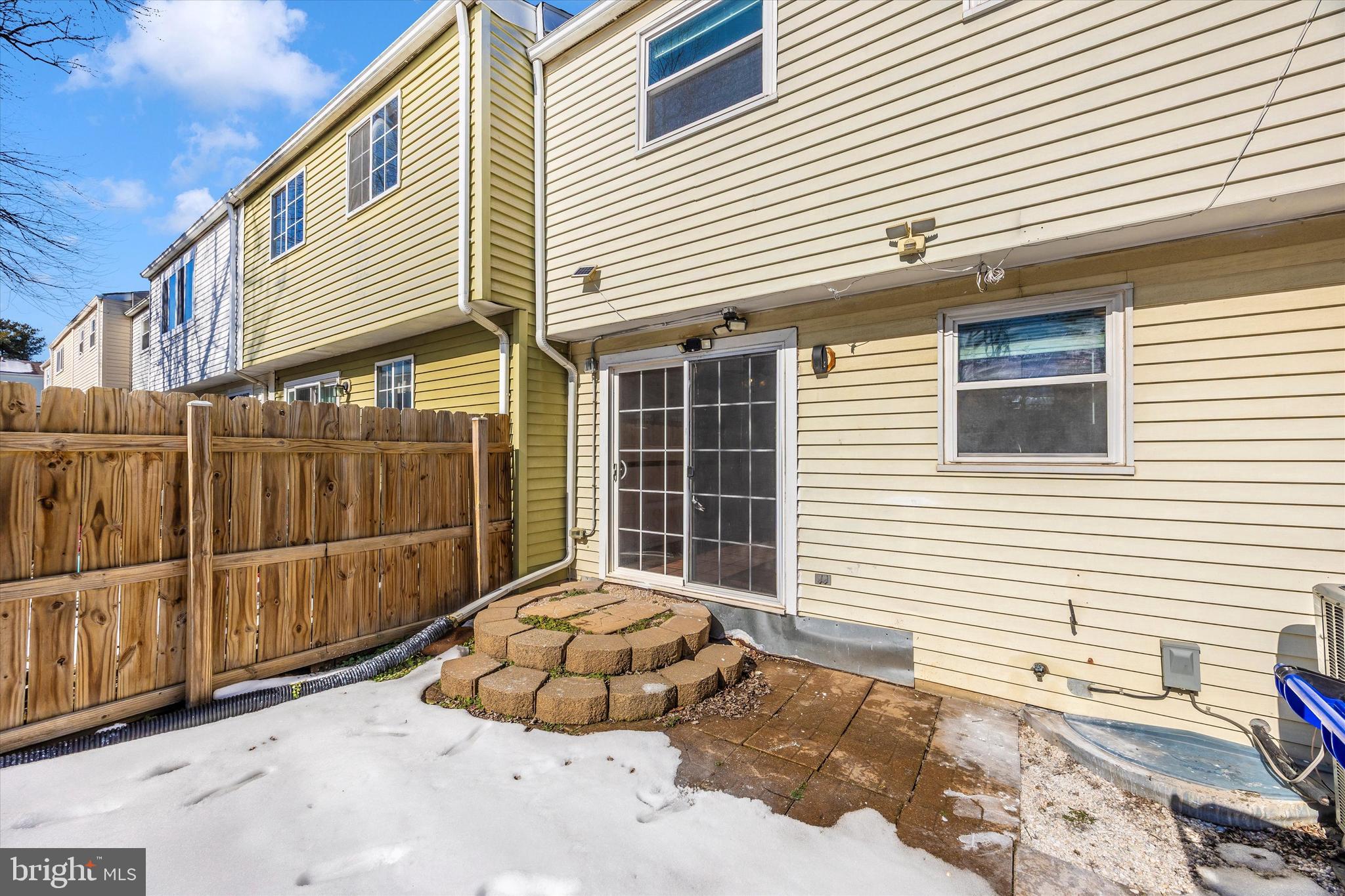 AMBER MEADOWS - Residential