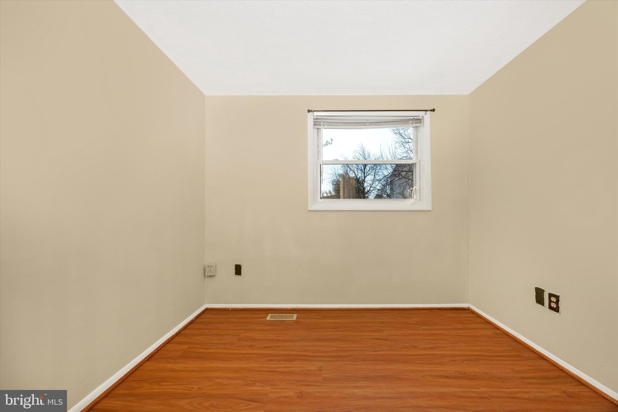 AMBER MEADOWS - Residential