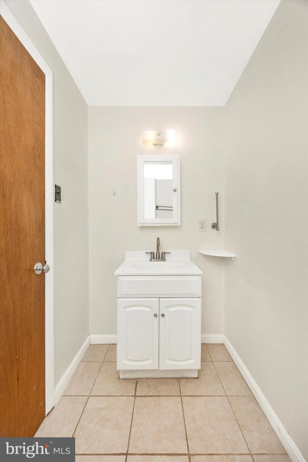 AMBER MEADOWS - Residential