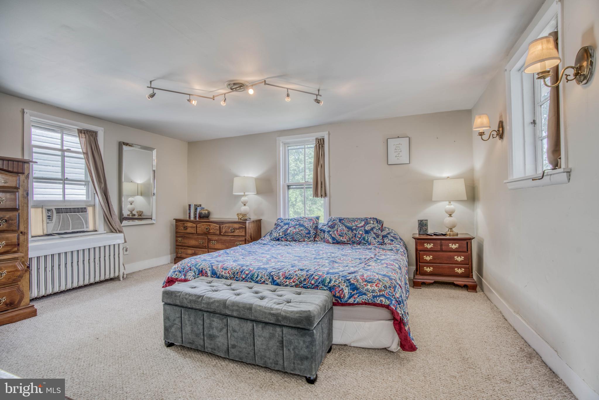 OVERLEA - Residential