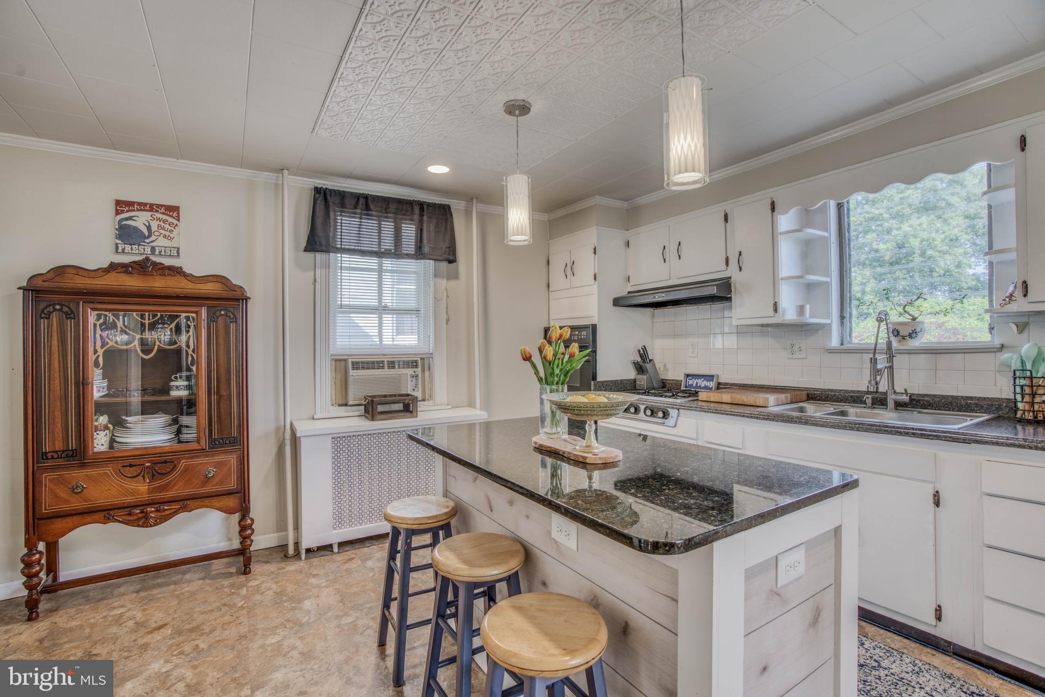 OVERLEA - Residential