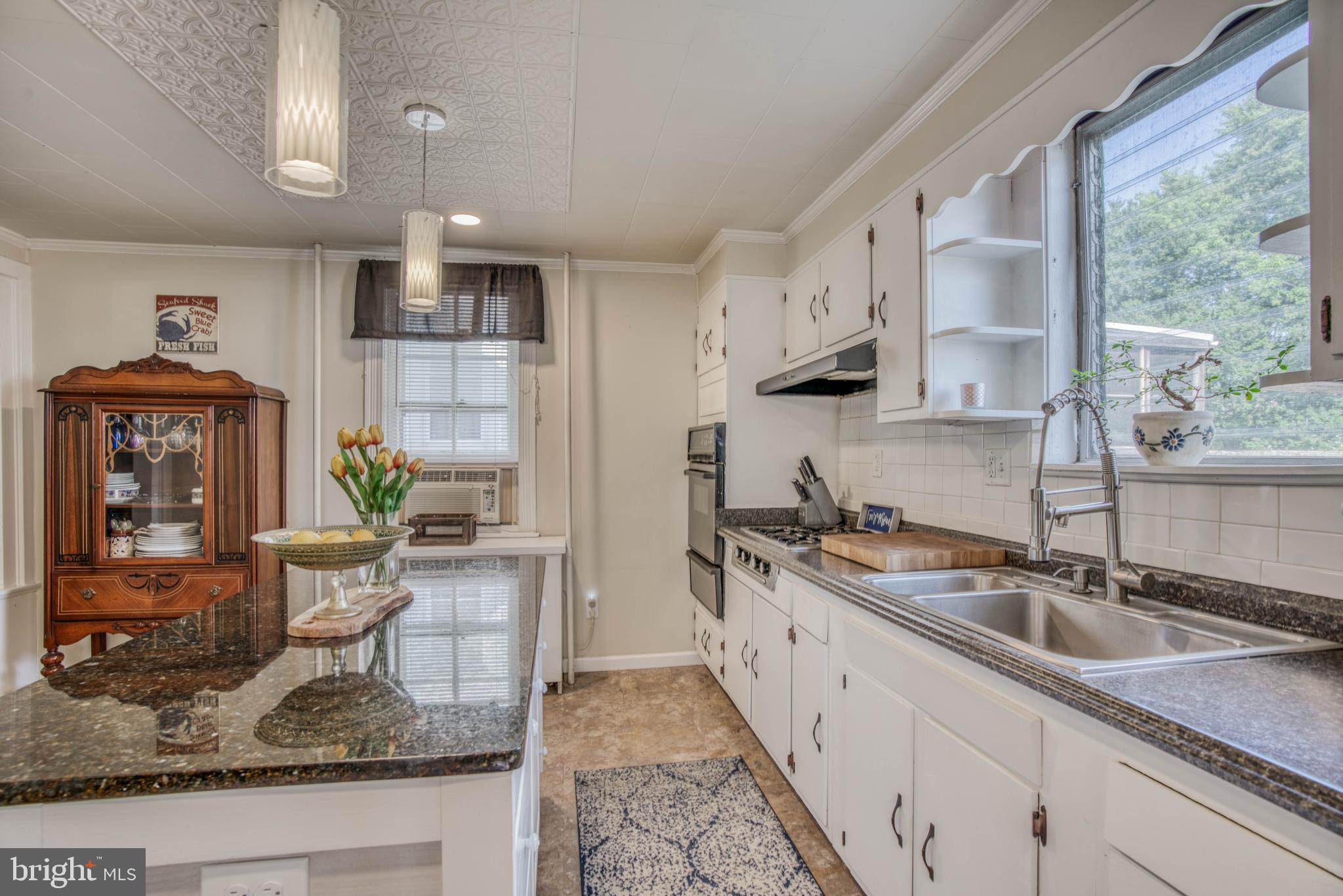 OVERLEA - Residential