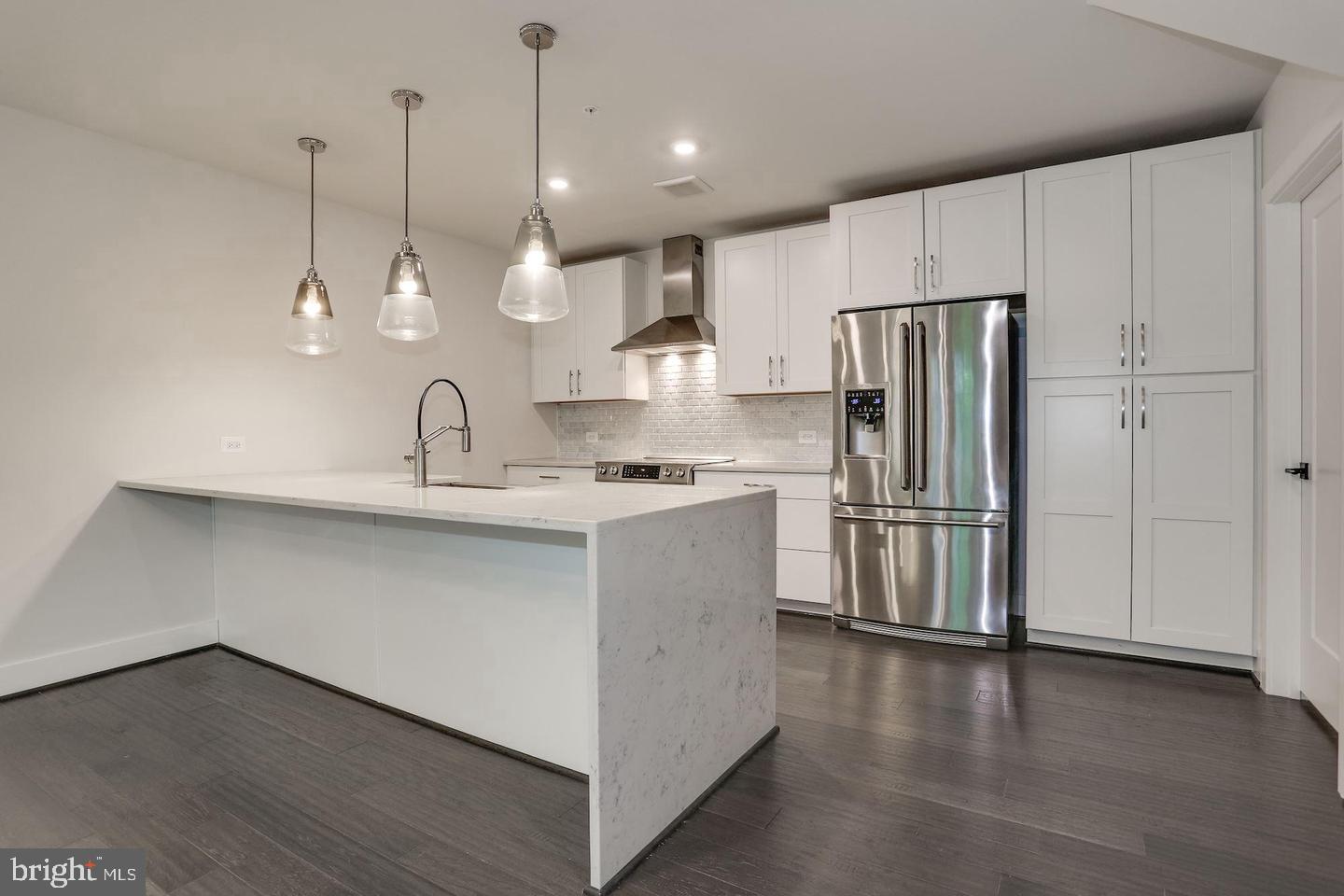 1411 KEY BOULEVARD 106