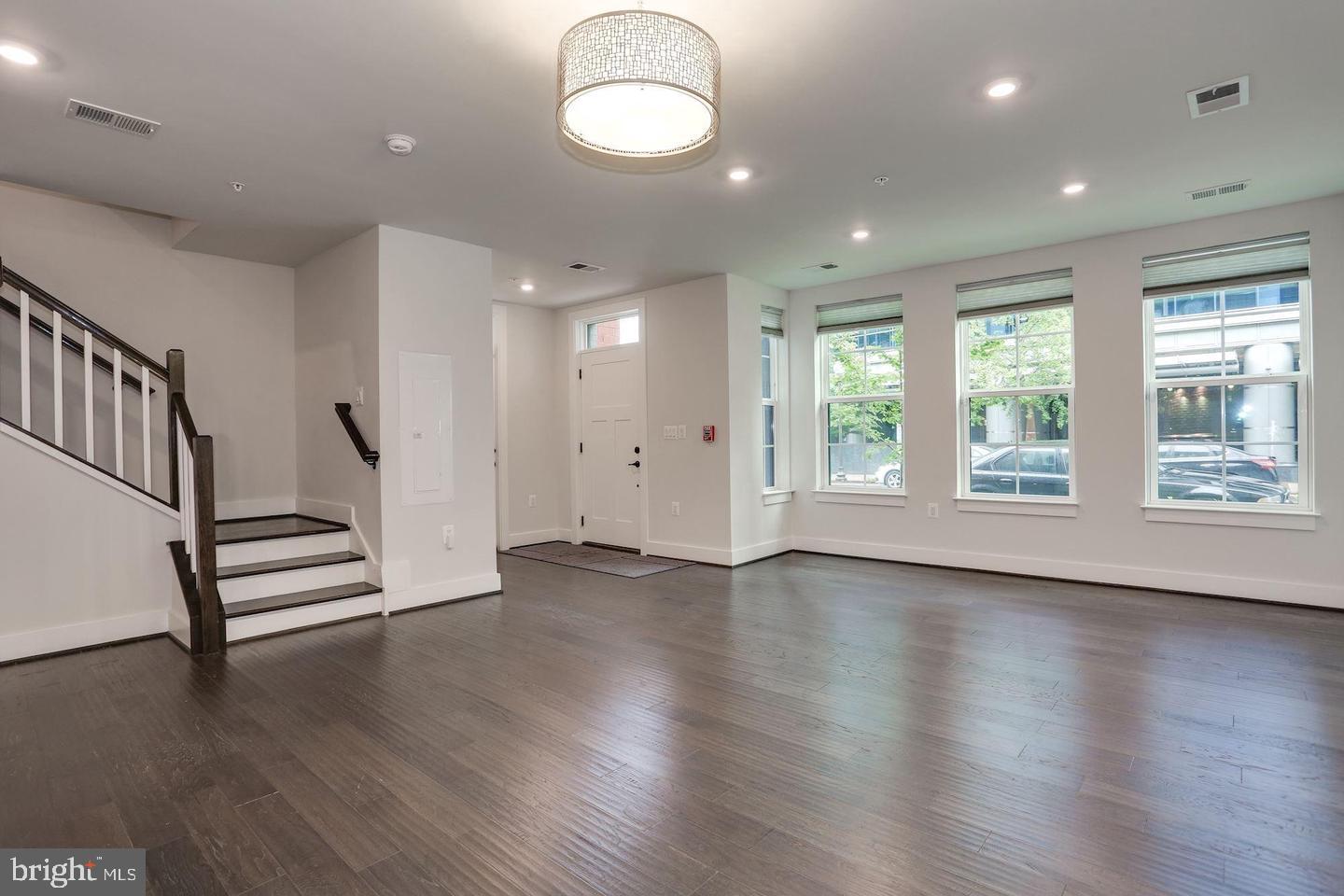 1411 KEY BOULEVARD 106