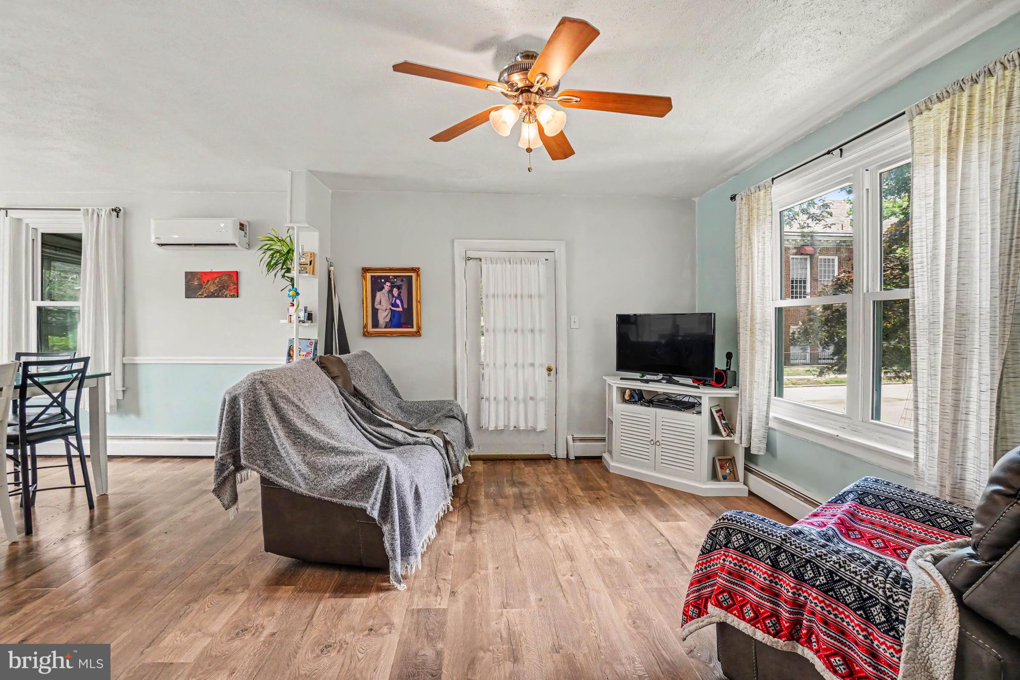 438 OAK TC