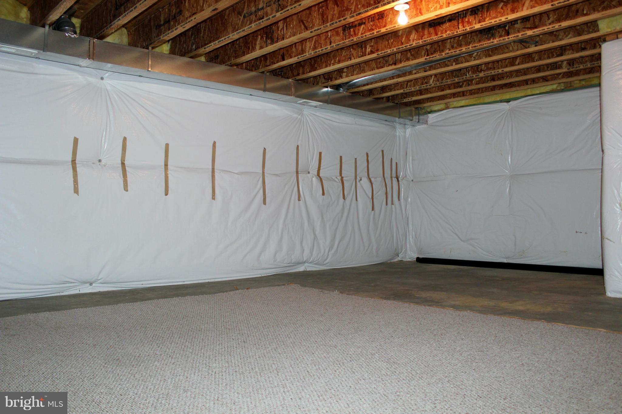 ENGLAND RUN NORTH - Residential Lease