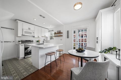 4829 28TH STREET S A ARLINGTON VA 22206